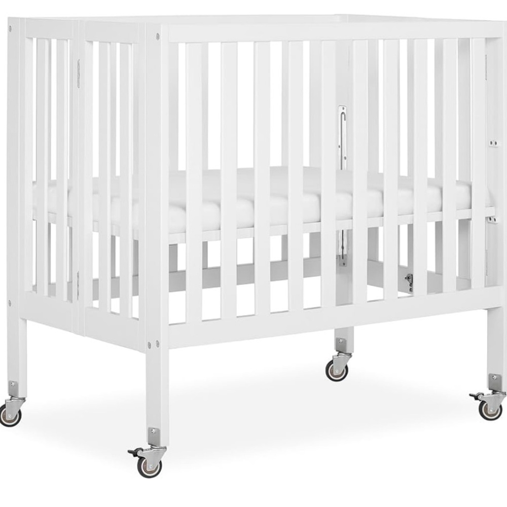 White Portable mini Baby Crib with Wheels